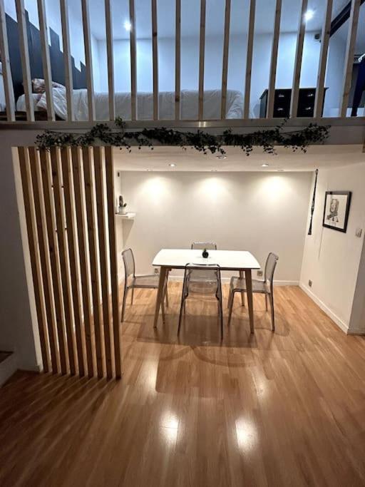 ניס Charmant Studio Avec Mezzanine מראה חיצוני תמונה