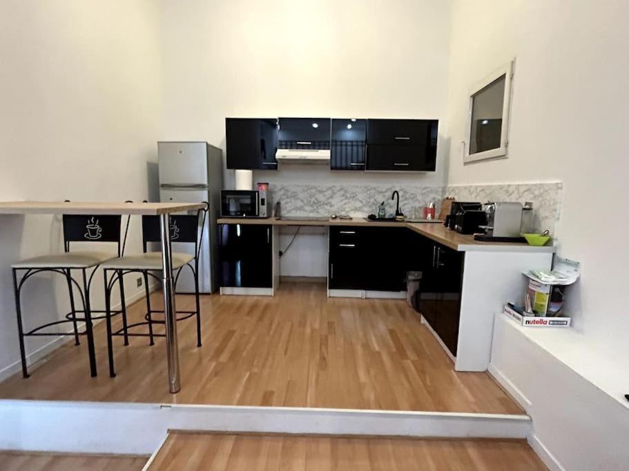 ניס Charmant Studio Avec Mezzanine מראה חיצוני תמונה